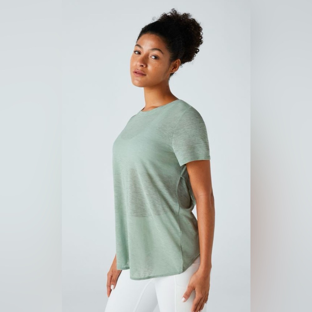 NWT Halara Sheer Short Sleeve Cut Out Yoga Sports Top